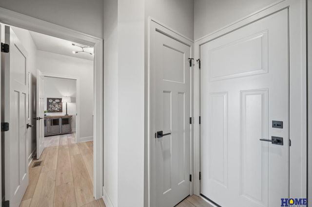 8041 Ephraem Place, Lincoln, NE 68516