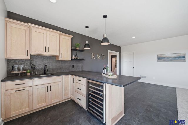 8041 Ephraem Place, Lincoln, NE 68516