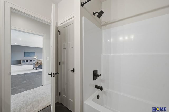 8041 Ephraem Place, Lincoln, NE 68516