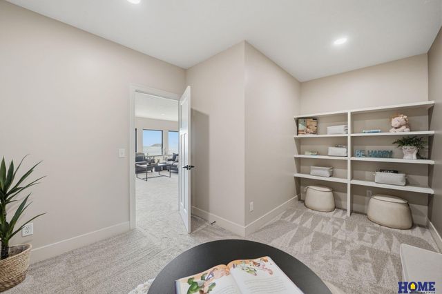 8041 Ephraem Place, Lincoln, NE 68516