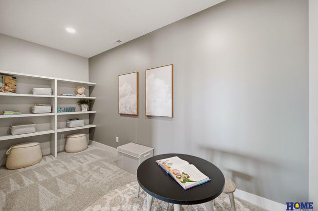 8041 Ephraem Place, Lincoln, NE 68516