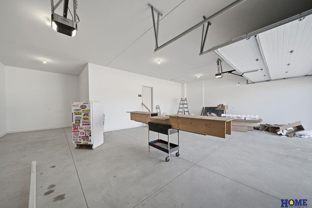 8041 Ephraem Place, Lincoln, NE 68516