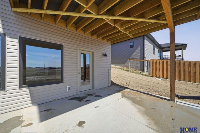 8041 Ephraem Place, Lincoln, NE 68516