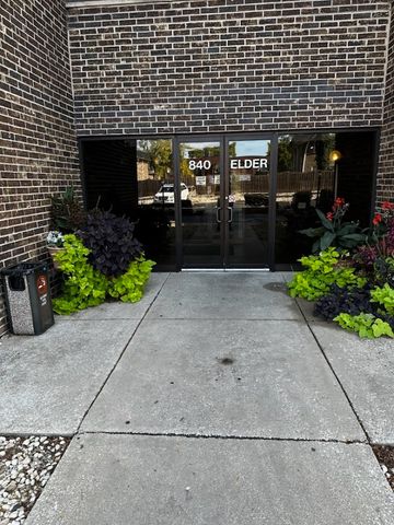 840 Elder Road A414, Homewood, IL 60430