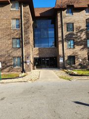 840 Elder Road A414, Homewood, IL 60430
