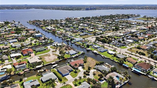 5357 Majestic CT, Cape Coral, FL 33904