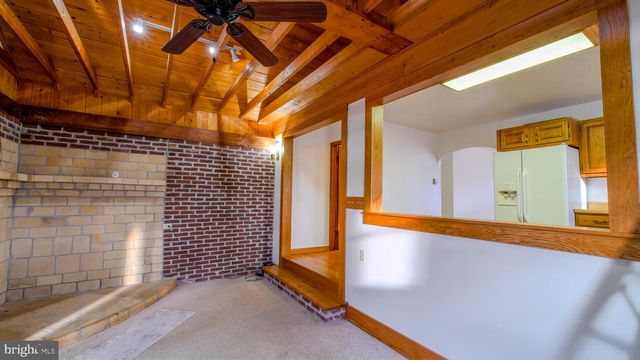 251 SOLID OAK DR, Romney, WV 26757