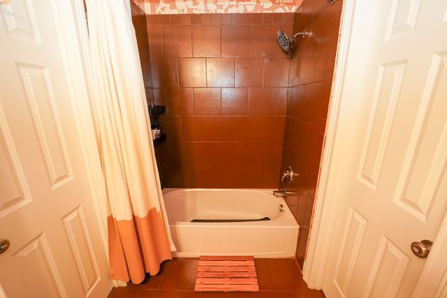 905 Phillips St, Nashville, TN 37208
