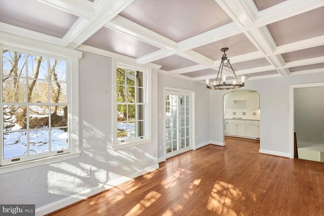 3916 MILITARY RD, Arlington, VA 22207