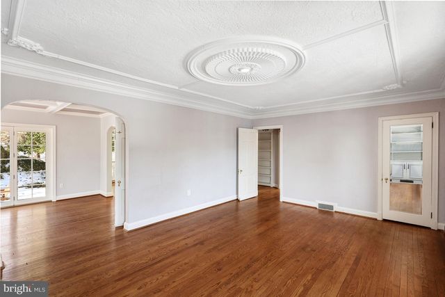 3916 MILITARY RD, Arlington, VA 22207