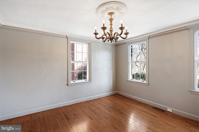 3916 MILITARY RD, Arlington, VA 22207