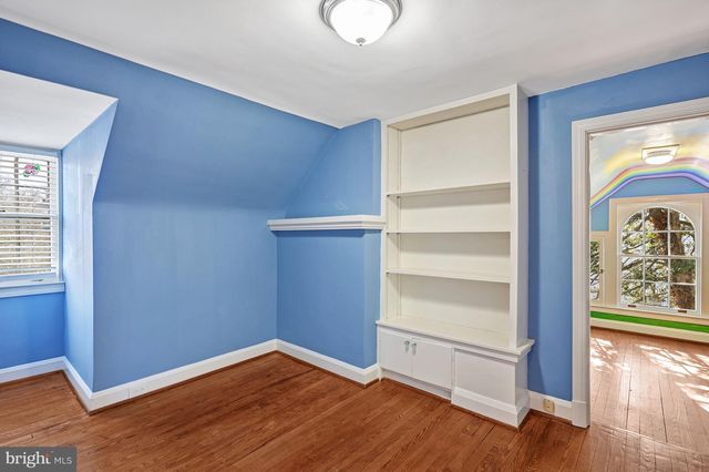 3916 MILITARY RD, Arlington, VA 22207