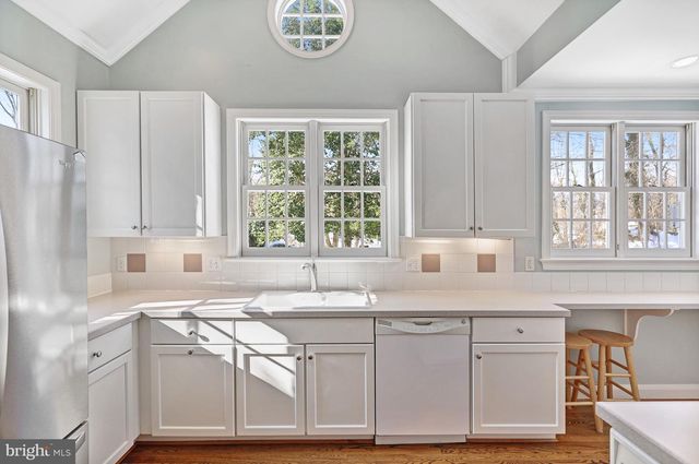 3916 MILITARY RD, Arlington, VA 22207