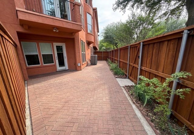 2600 Piazza Court 2, Grand Prairie, TX 75054