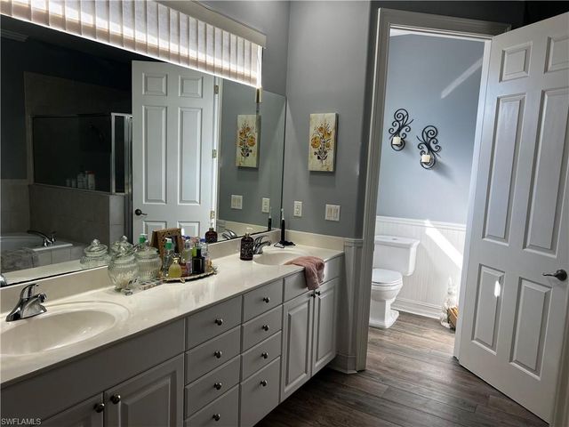 845 10th AVE NE, Naples, FL 34120