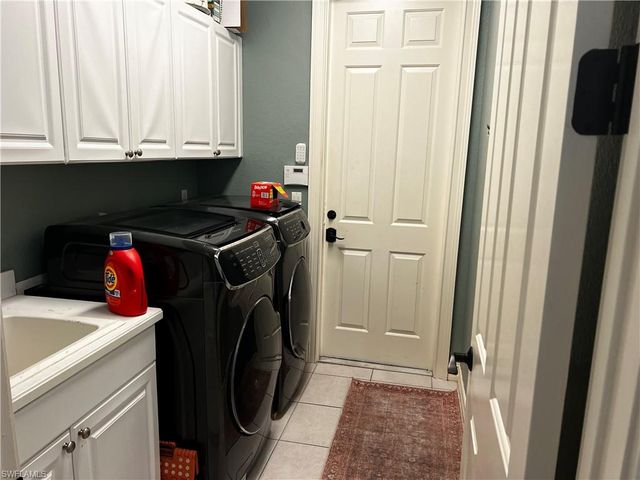 845 10th AVE NE, Naples, FL 34120