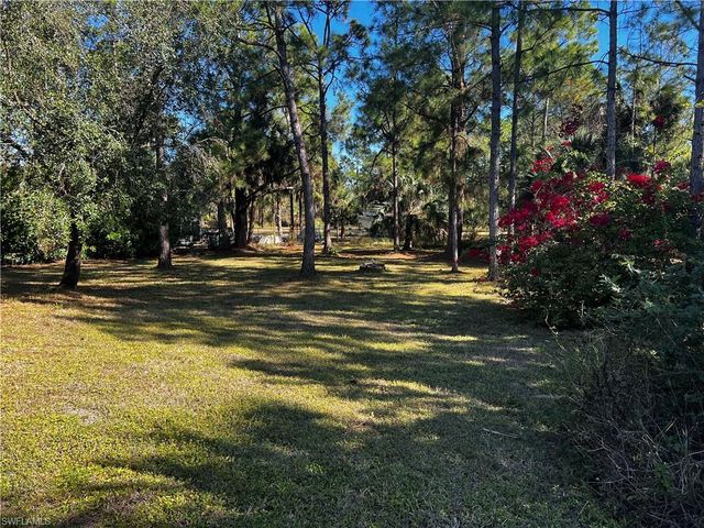 845 10th AVE NE, Naples, FL 34120