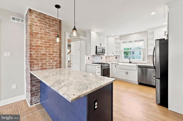 4611 LINDEN AVE, Philadelphia, PA 19114