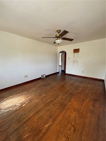 1001 Alexander Ave, Monessen, PA 15062