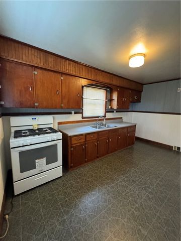 1001 Alexander Ave, Monessen, PA 15062