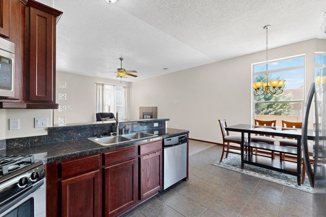 2626 Redondo Santa Fe NE, Rio Rancho, NM 87144