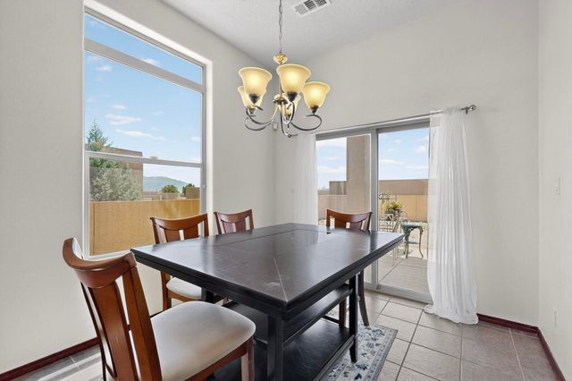 2626 Redondo Santa Fe NE, Rio Rancho, NM 87144