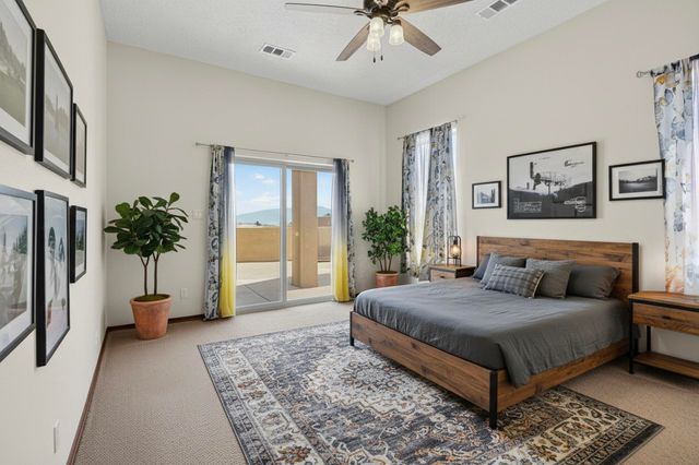 2626 Redondo Santa Fe NE, Rio Rancho, NM 87144