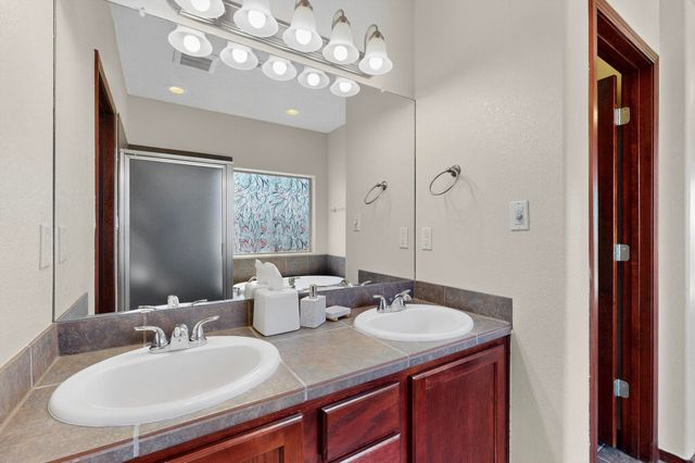 2626 Redondo Santa Fe NE, Rio Rancho, NM 87144