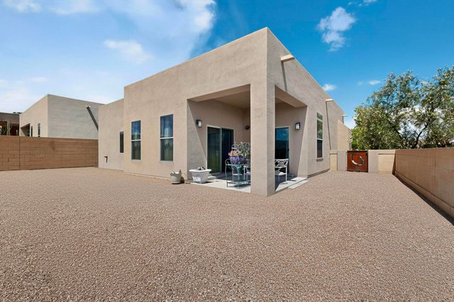 2626 Redondo Santa Fe NE, Rio Rancho, NM 87144