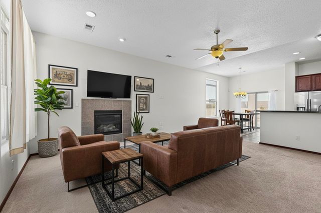 2626 Redondo Santa Fe NE, Rio Rancho, NM 87144