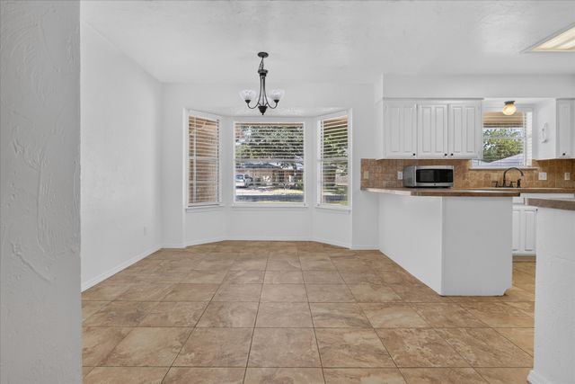 1016 Westminster Lane, Mansfield, TX 76063