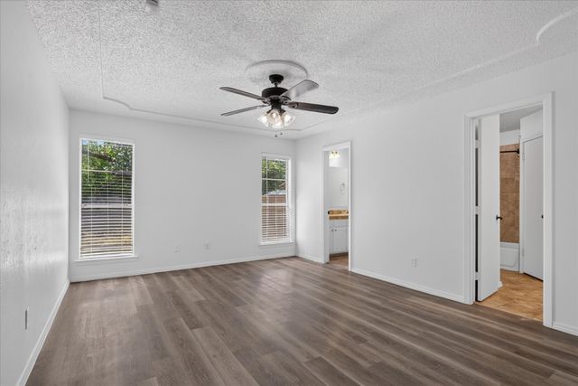 1016 Westminster Lane, Mansfield, TX 76063