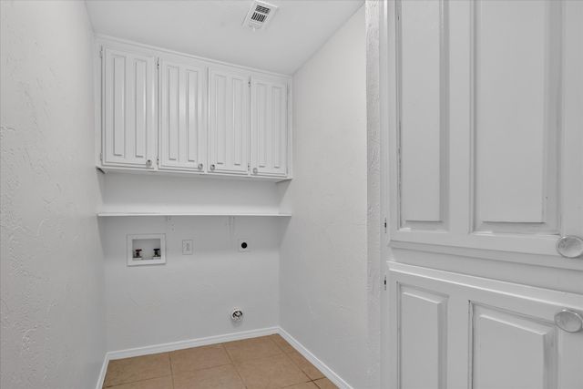 1016 Westminster Lane, Mansfield, TX 76063