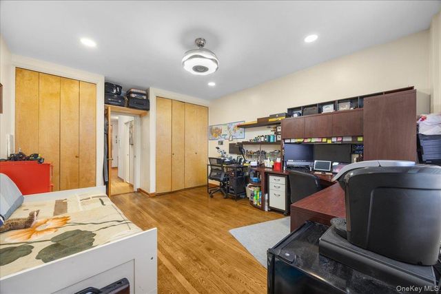 1015 Old Post Road 2C, Mamaroneck, NY 10543