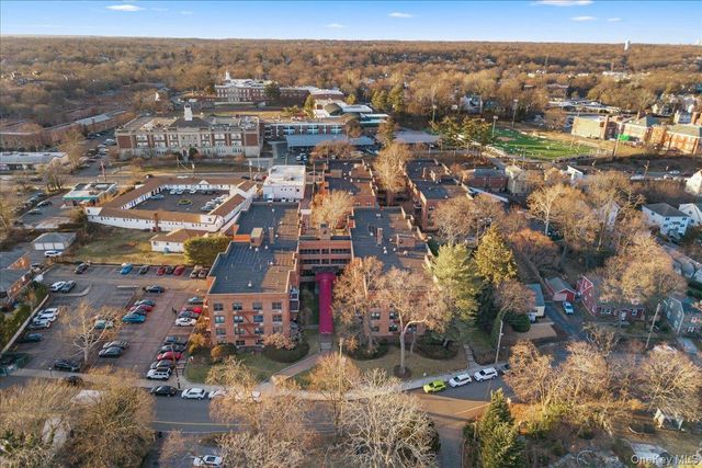 1015 Old Post Road 2C, Mamaroneck, NY 10543