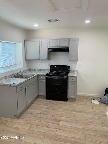 1759 W HADLEY Street C, Phoenix, AZ 85007