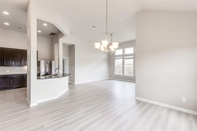 505 Palmilla DR, Leander, TX 78641