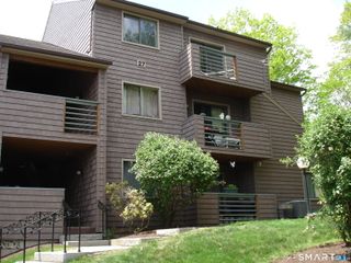166 Old Brookfield Road 26-5, Danbury, CT 06811
