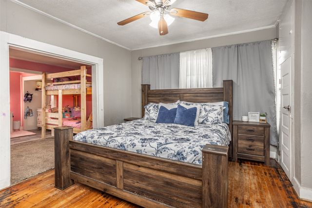 724 S Morris, Gainesville, TX 76240
