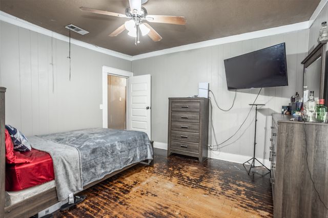 724 S Morris, Gainesville, TX 76240