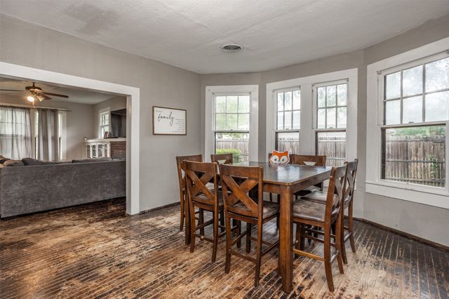 724 S Morris, Gainesville, TX 76240