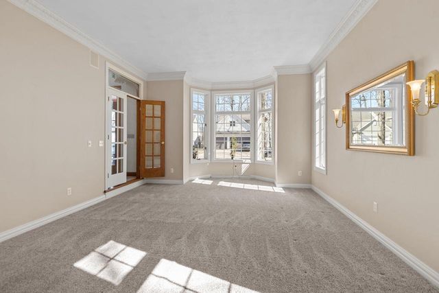 63 BRENTWOOD LANE, Appleton, WI 54915