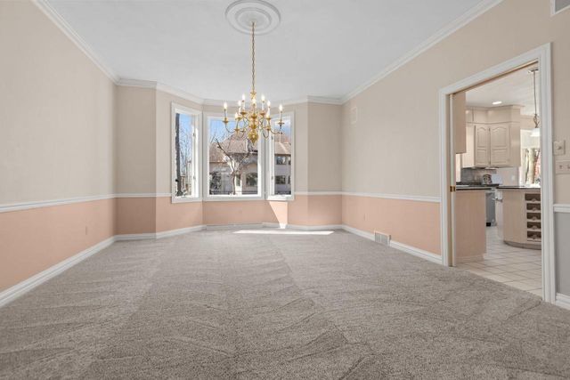 63 BRENTWOOD LANE, Appleton, WI 54915