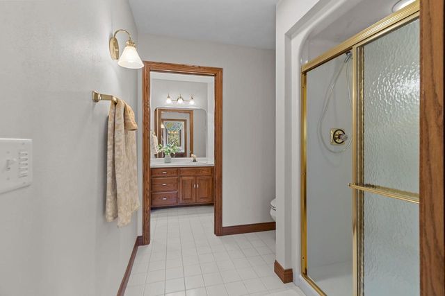 63 BRENTWOOD LANE, Appleton, WI 54915