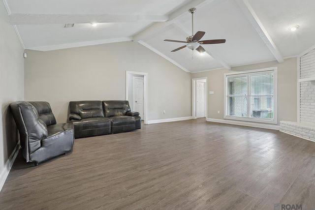 13533 Willowridge Ave, Saint George, LA 70817