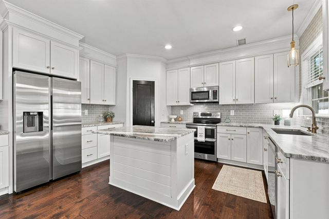 1851 Erlinger Dr, Nolensville, TN 37135