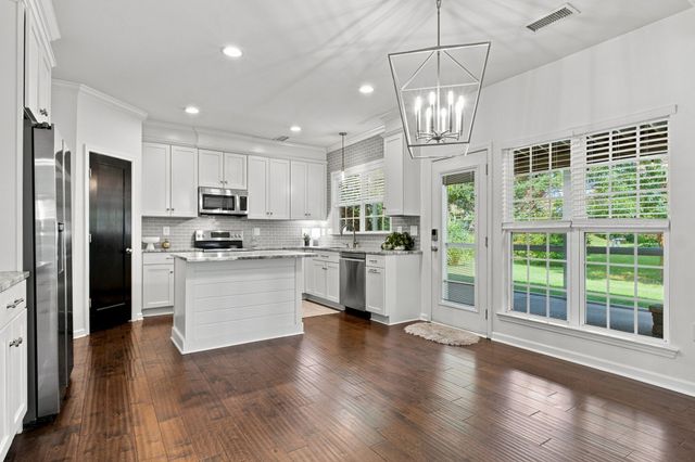 1851 Erlinger Dr, Nolensville, TN 37135
