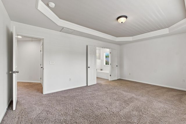 1851 Erlinger Dr, Nolensville, TN 37135