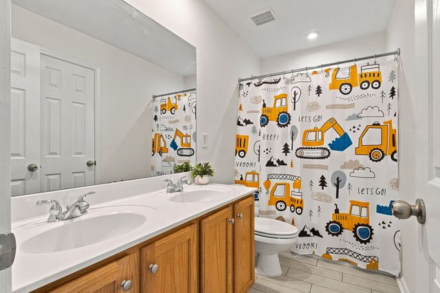 1851 Erlinger Dr, Nolensville, TN 37135