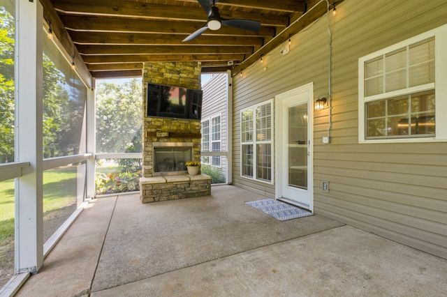 1851 Erlinger Dr, Nolensville, TN 37135